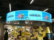 武漢國(guó)際廣場(chǎng)izzue等店鋪LED顯示屏、液晶顯示屏